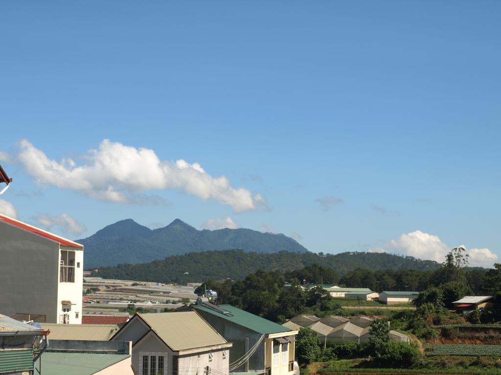 Villa Du Lich Huy Hoang Dalat Exterior foto